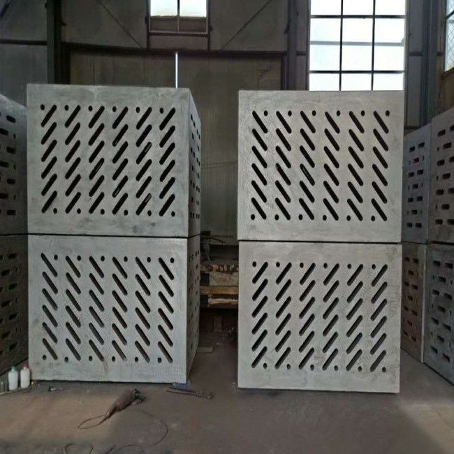 703研究所航母發動機墊箱